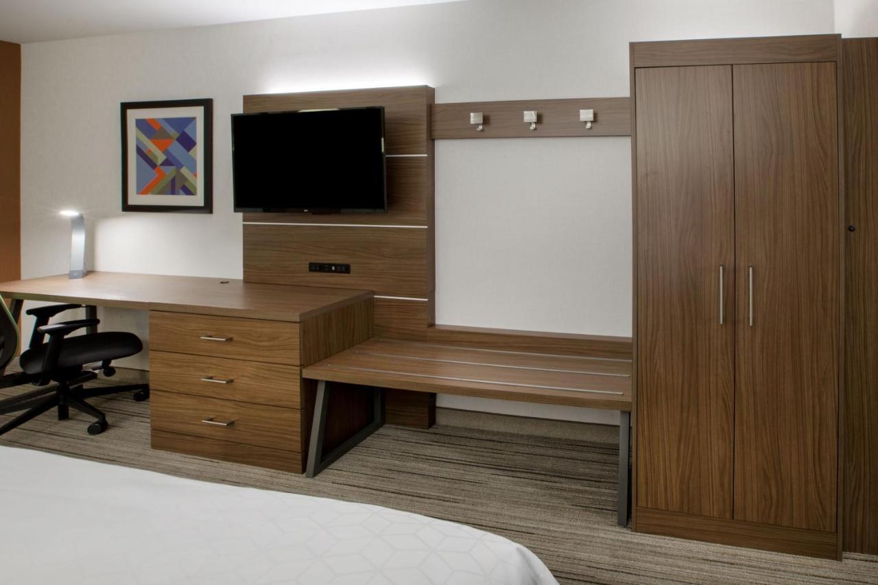 Holiday Inn Express - Monterrey - Fundidora By Ihg Bagian luar foto