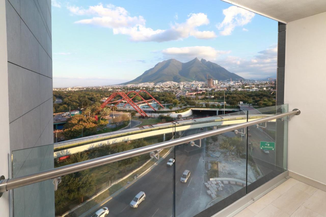 Holiday Inn Express - Monterrey - Fundidora By Ihg Bagian luar foto