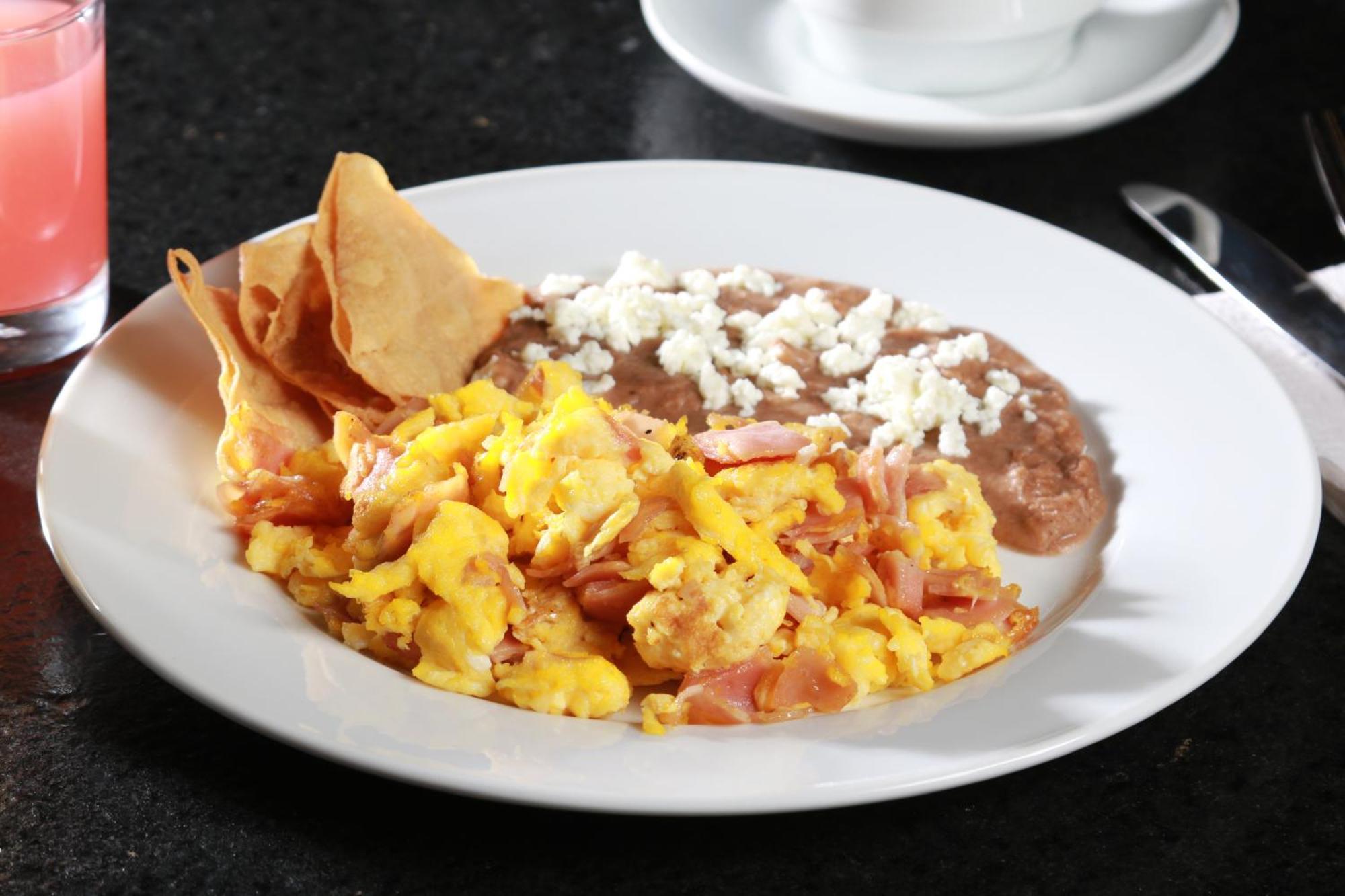 Holiday Inn Express - Monterrey - Fundidora By Ihg Bagian luar foto